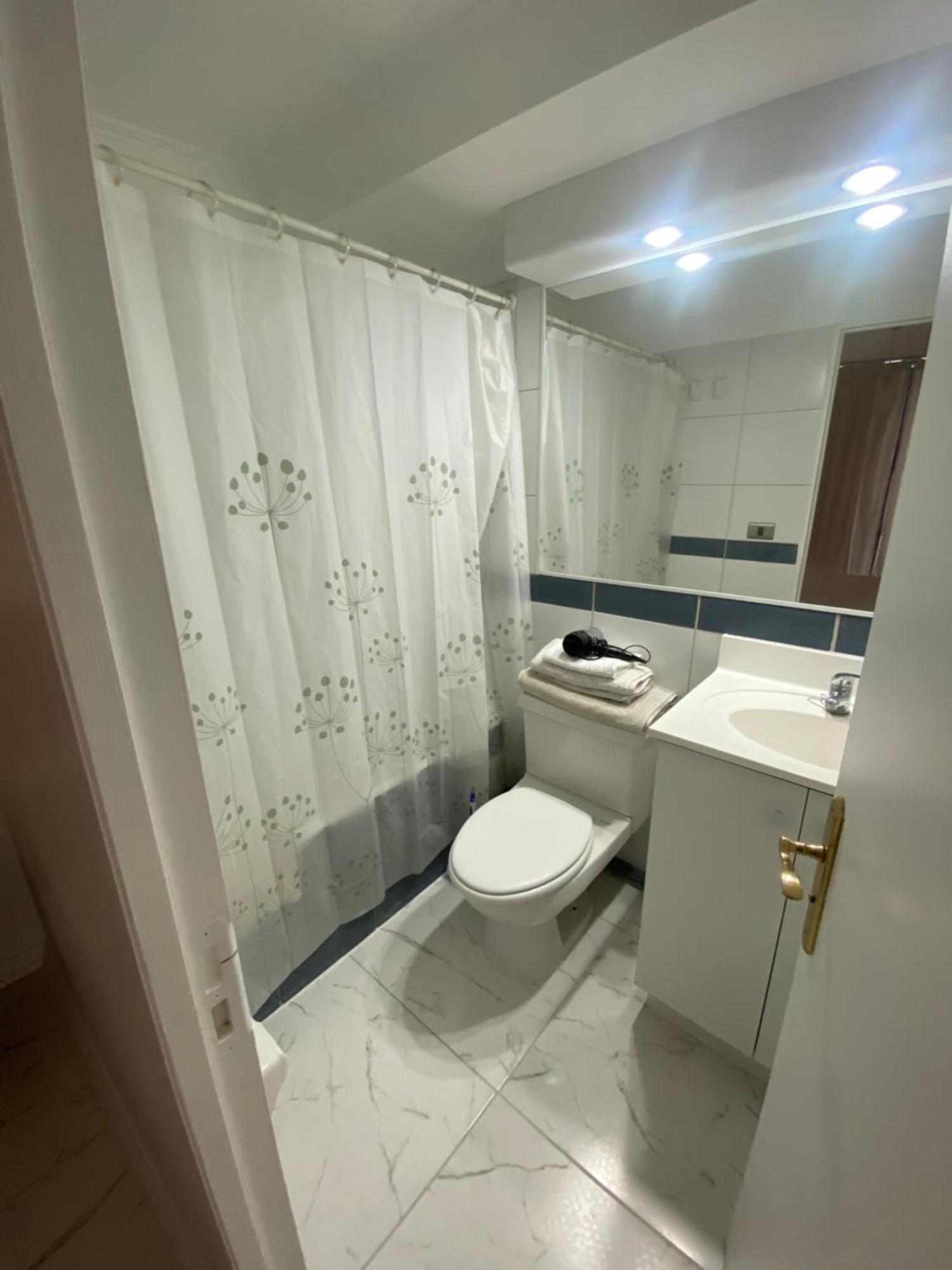 Departamento Don Miguel Claro Apartment ซานติอาโก ภายนอก รูปภาพ