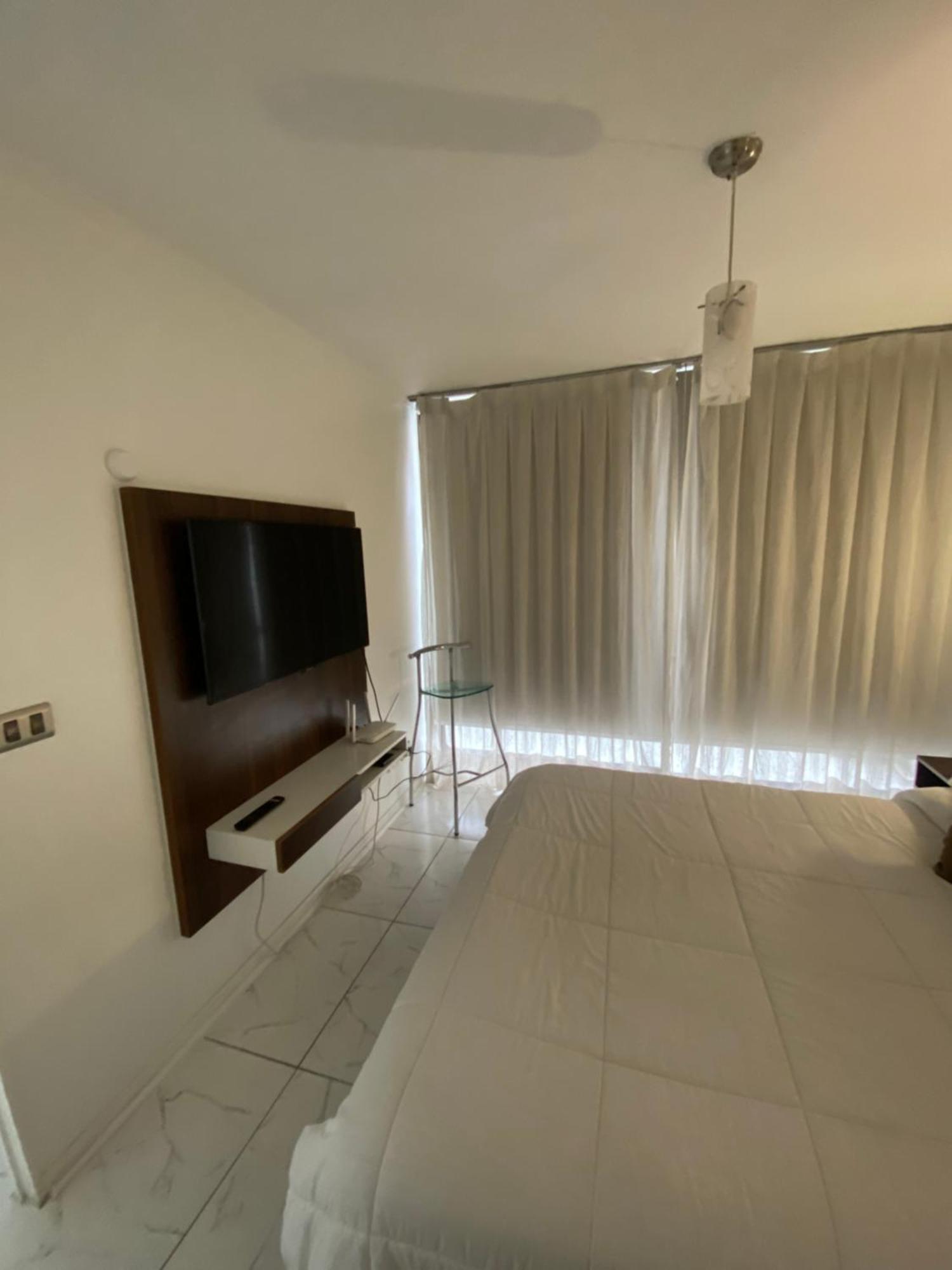 Departamento Don Miguel Claro Apartment ซานติอาโก ภายนอก รูปภาพ