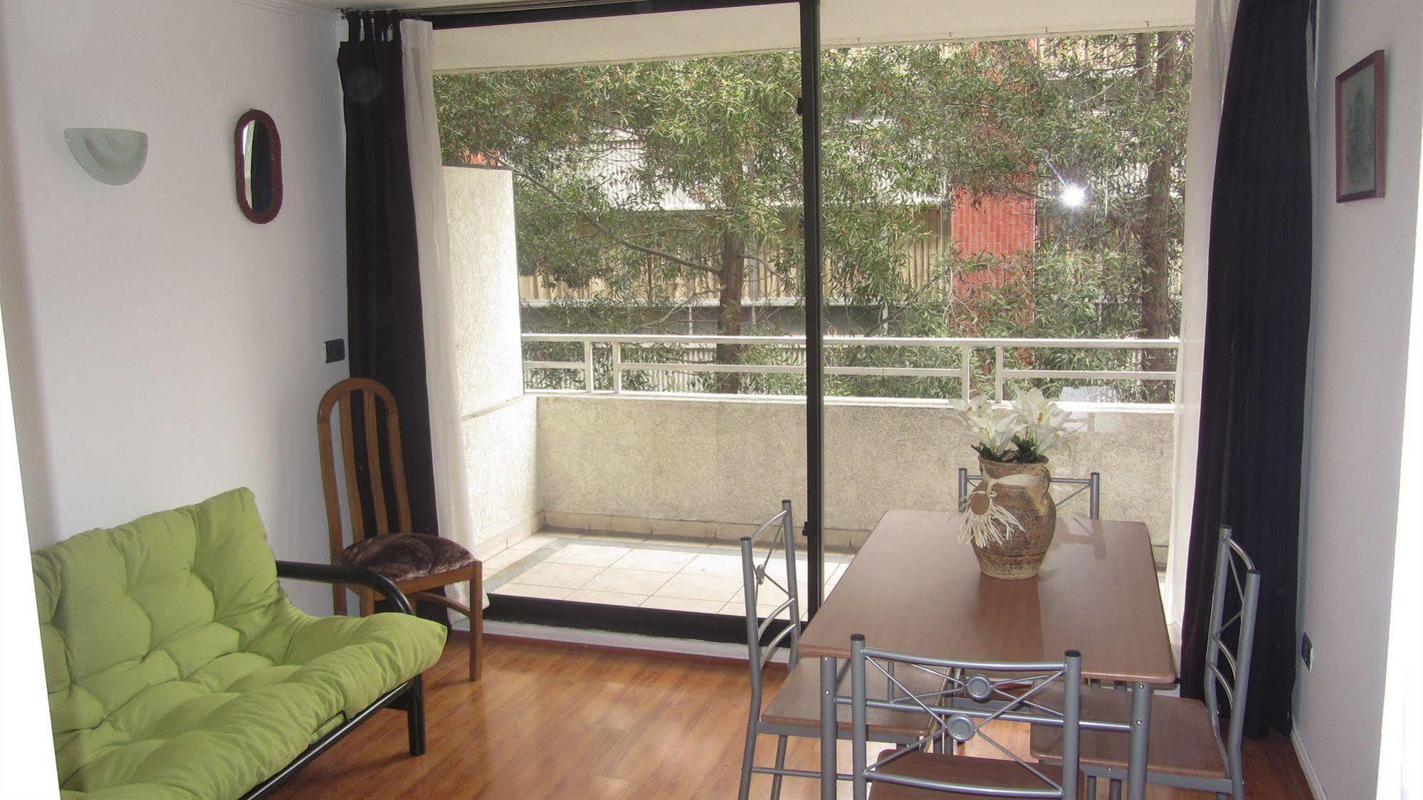 Departamento Don Miguel Claro Apartment ซานติอาโก ภายนอก รูปภาพ